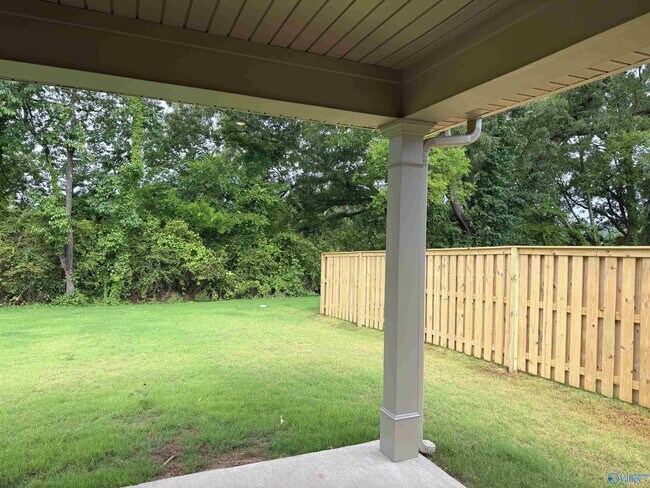 Building Photo - 15617 Ruthie Lynn Dr