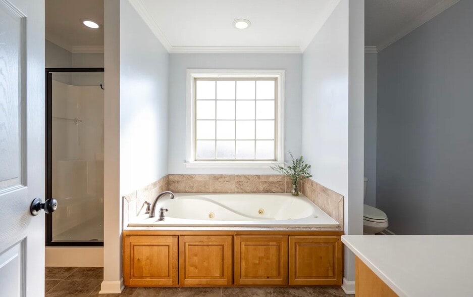 Building Photo - 7356 Landlock Dr