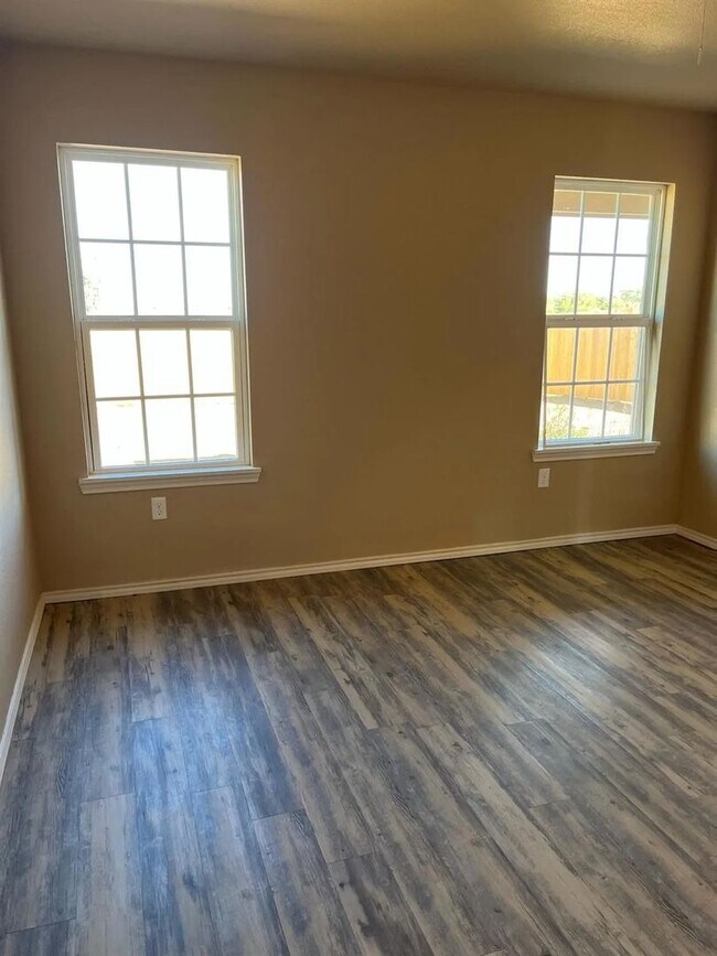 Building Photo - Single Family Home in Cypress Grove
