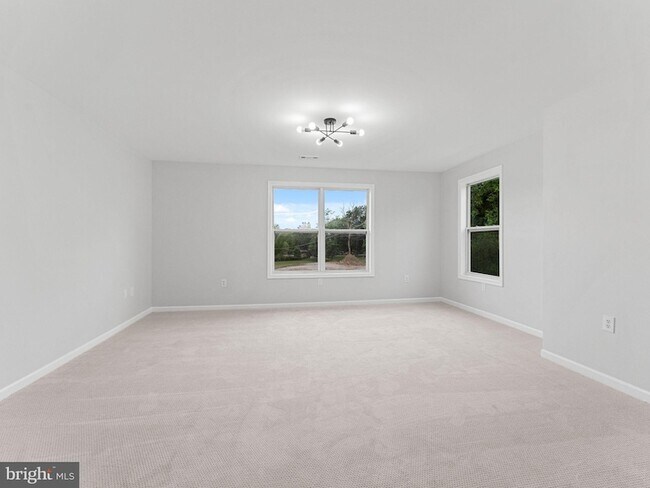 Building Photo - 308 Delsea Dr