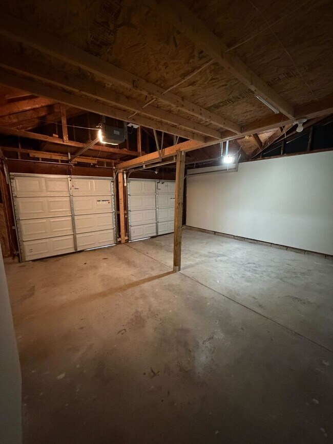 Building Photo - GREAT Home in Pickerington!