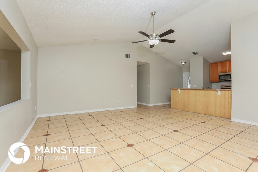 Building Photo - 215 Dempsey Way