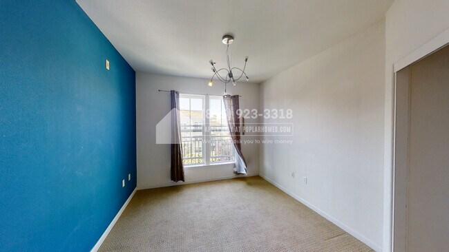 Building Photo - 700 S Abel St