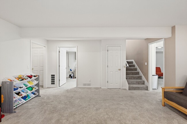 Building Photo - 172 Palos Verdes