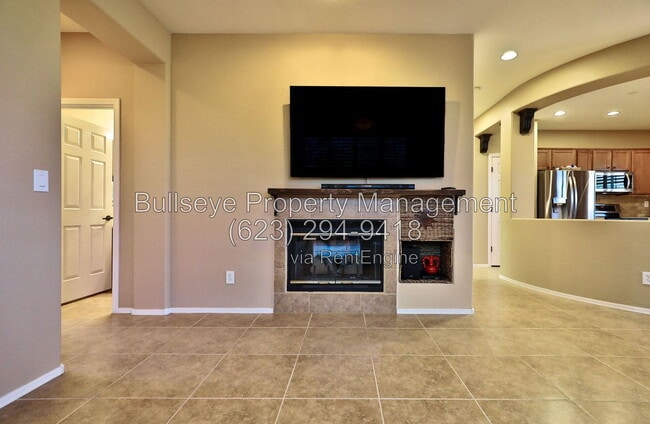 Building Photo - 2309 W Firethorn Way