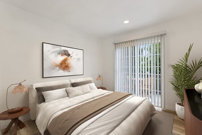 Building Photo - 11481 Cumpston St