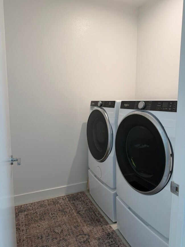 Building Photo - Everly At Civita Gorgeous Home with Lots of Upgrades- A Resort Style Living in the Heart of San D...