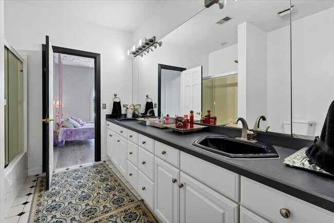 Building Photo - 4206 Royal Fox Dr