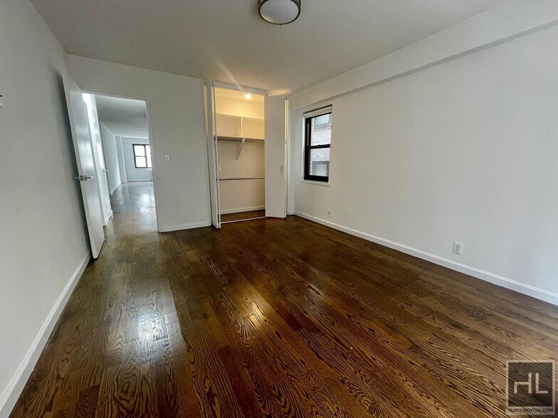 Building Photo - EAST 56 STREET