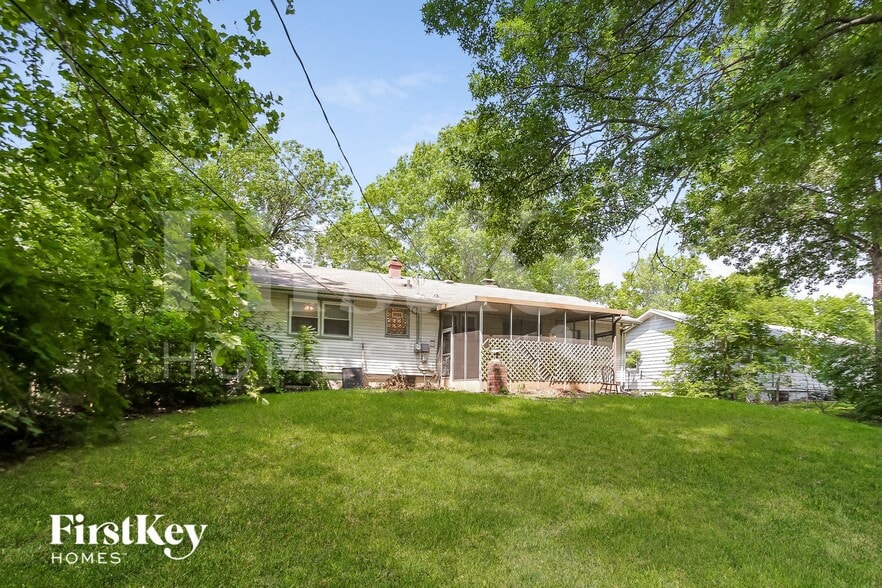 Building Photo - 8813 Blue Ridge Blvd