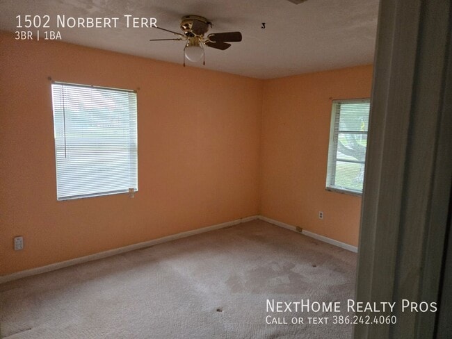 Building Photo - 1502 Norbert Terrace