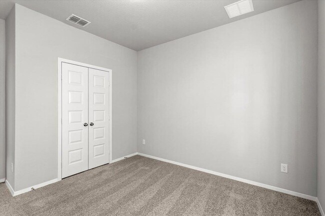 Building Photo - 2609 Derwent Dr