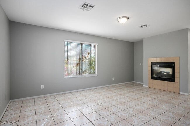 Building Photo - 3819 Terrazzo Ave