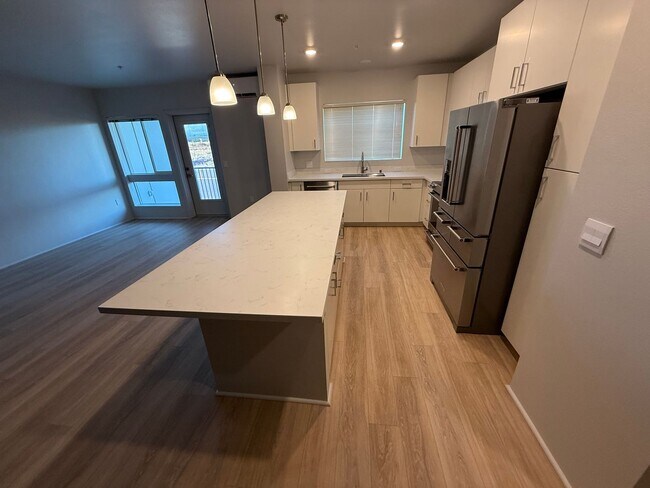 Building Photo - For Rent - [Nahele at Hoopili] 91-3641 Iwikuamoo St. #1301
