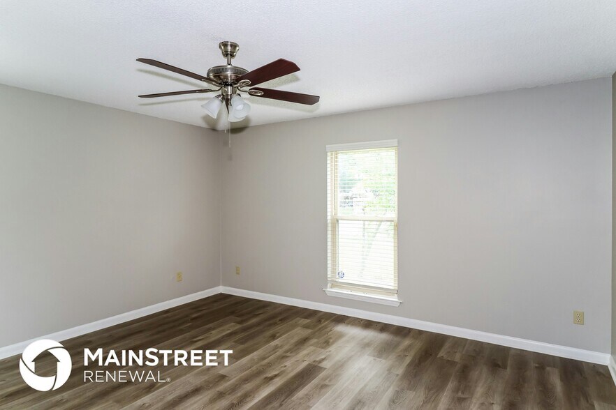 Building Photo - 7147 Hillshire Dr