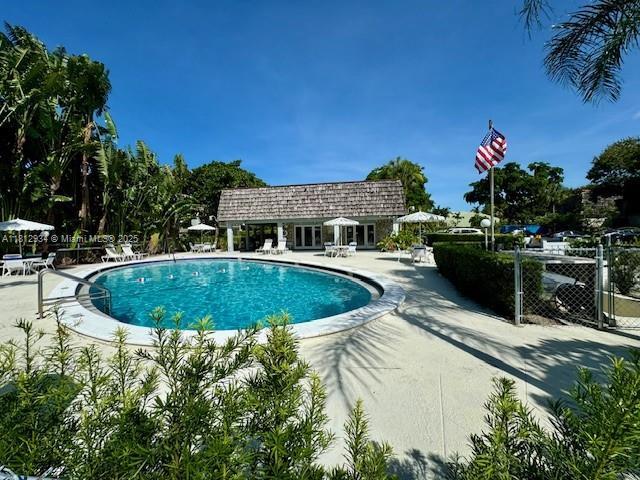 Building Photo - 3105 Oakland Shores Dr