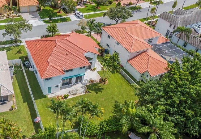 Building Photo - 1120 NW 179th Ave