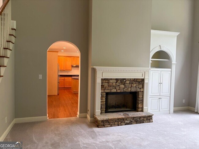 Building Photo - 96 Highgrove Dr