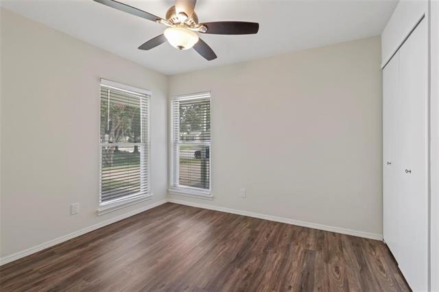 Building Photo - 2601 Knoll Trail