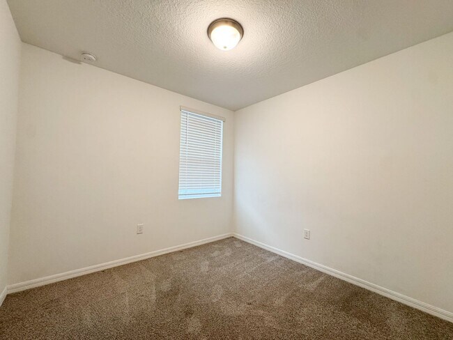 Building Photo - 3533 Broadwing Blvd