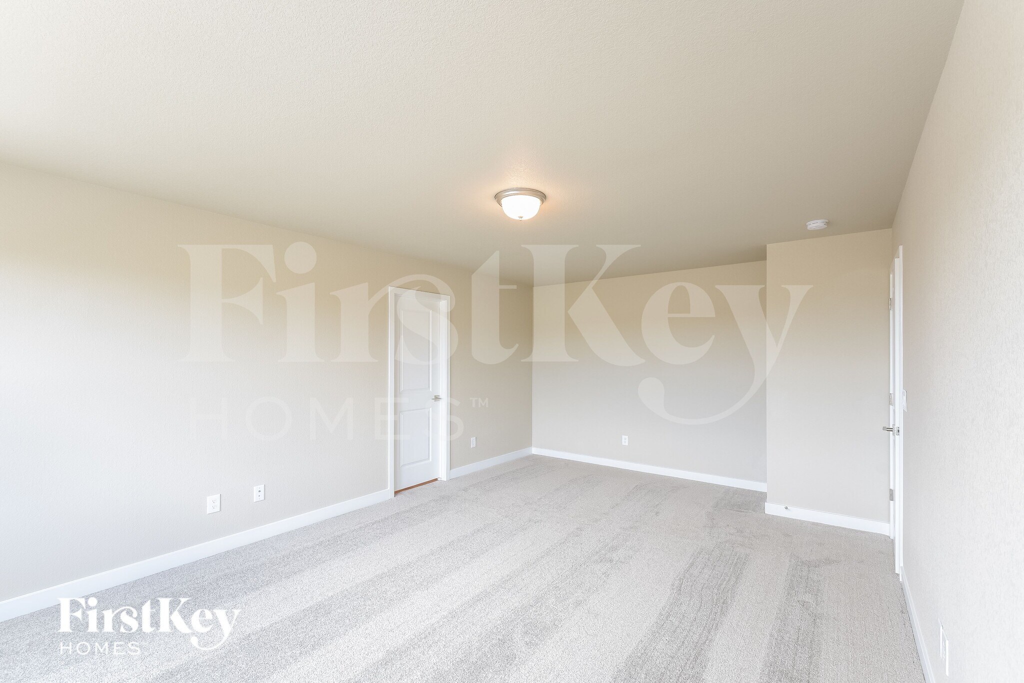 Building Photo - 10352 Horton Dr