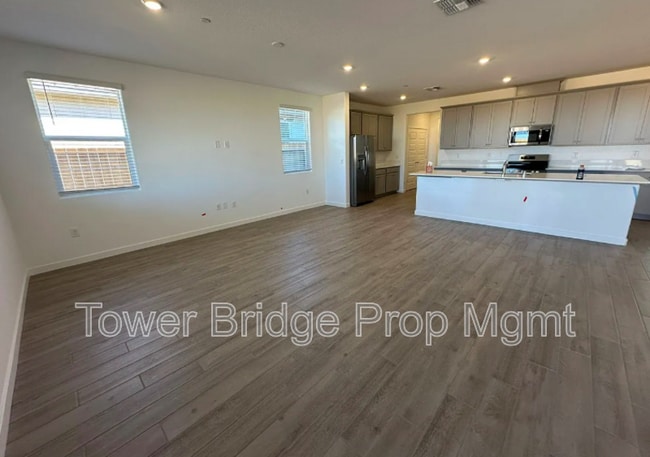 Building Photo - 4430 Lorikeet Wy