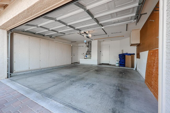 Building Photo - 3081 N 148th Ave