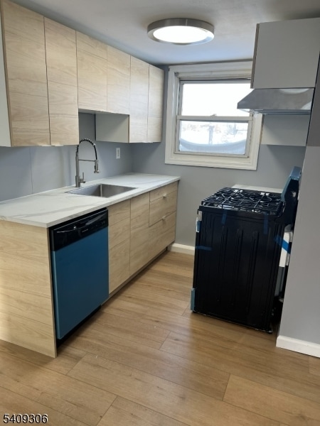 Building Photo - 571 Avenue A