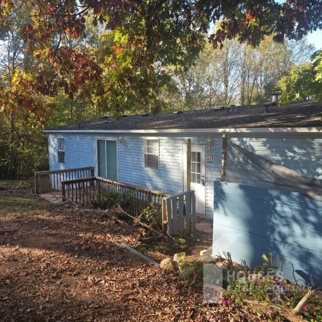 Building Photo - 224 Double Bridge Rd