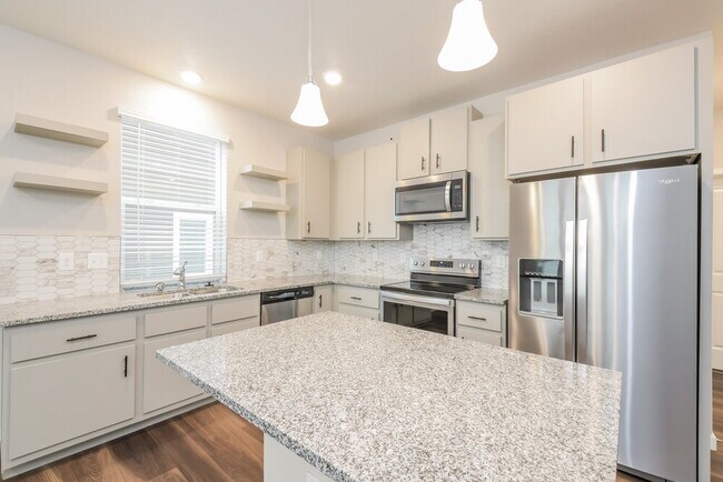 Building Photo - 18579 E 47th Pl