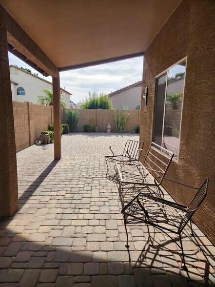Backyard 1 - 3209 N 130th Ave