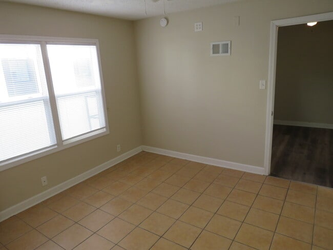 Building Photo - 115 Northern Dr