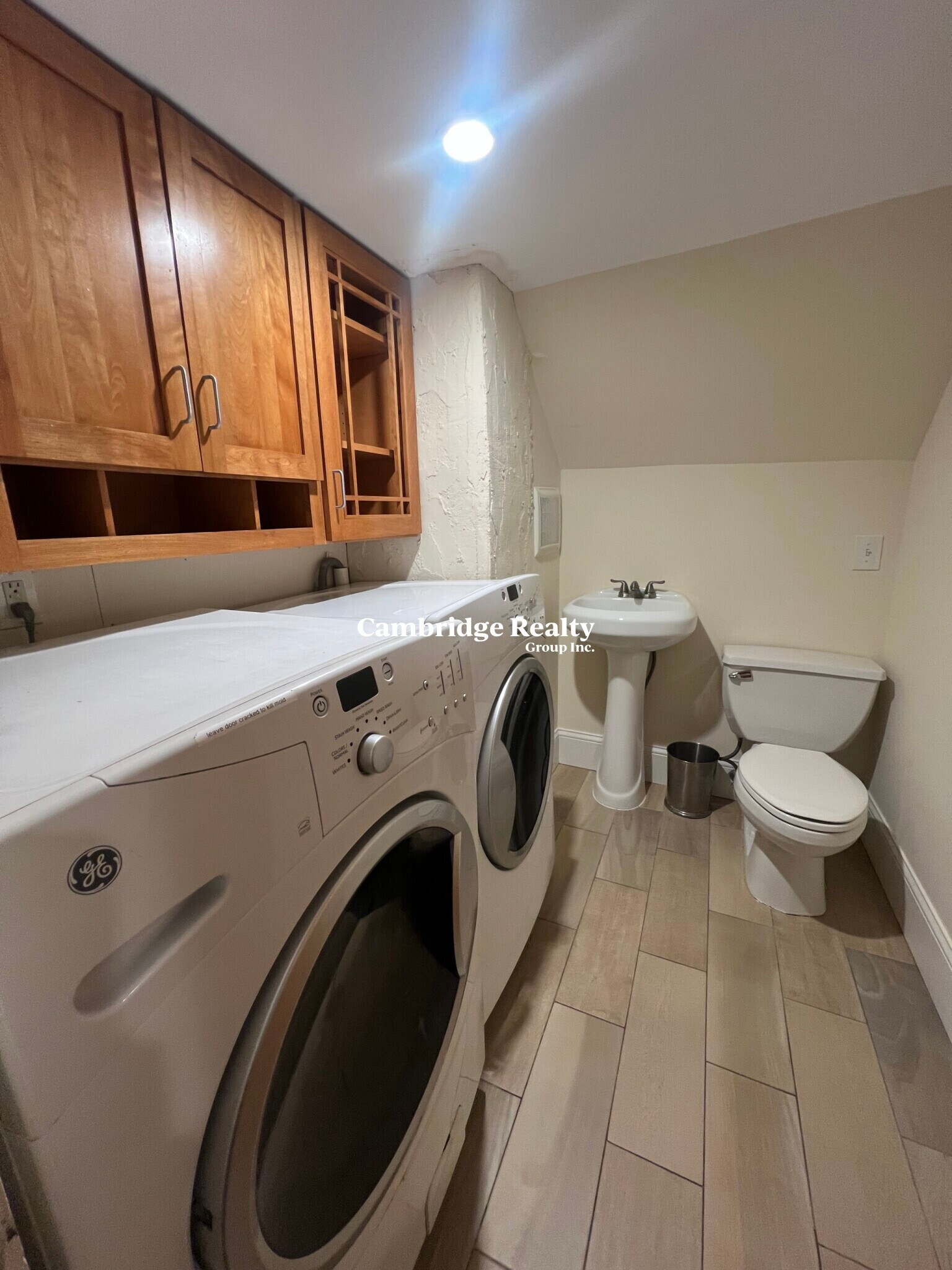 Building Photo - 50 White St