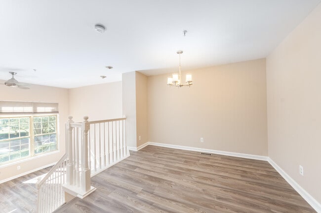 Building Photo - 695 River Park Village Blvd