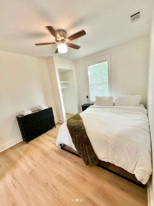 Building Photo - 1313 Live Oak St