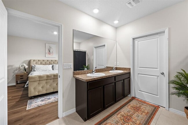 Building Photo - 2908 Storybrook Preserve Dr
