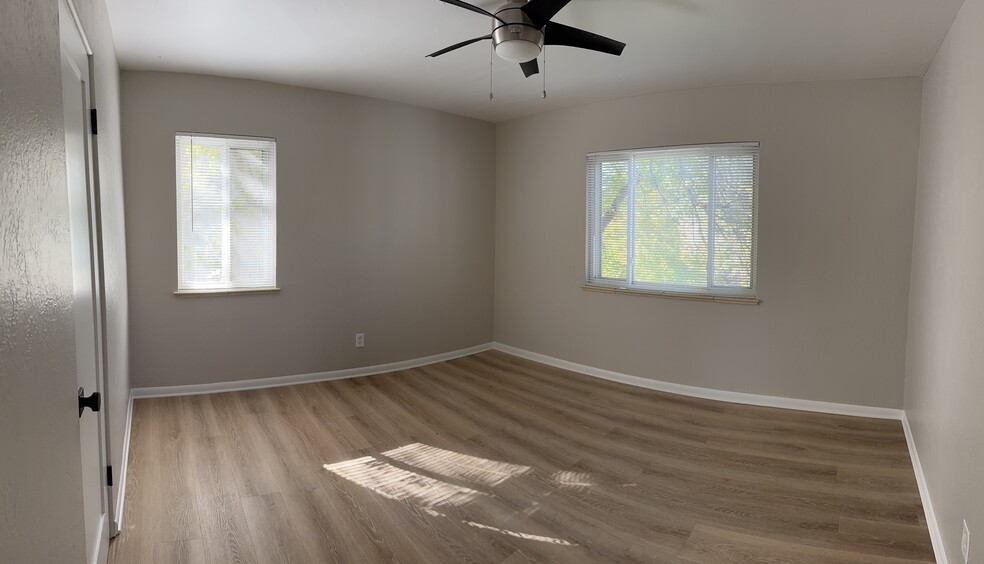 Building Photo - 22 Jackson St