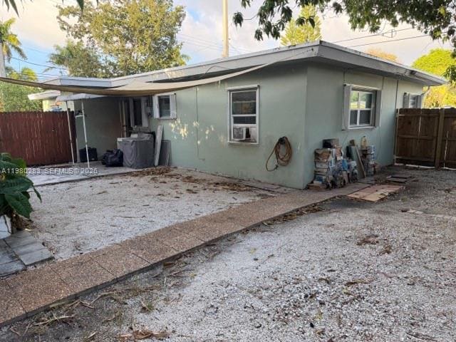 Building Photo - 1721 NE 15th Ave