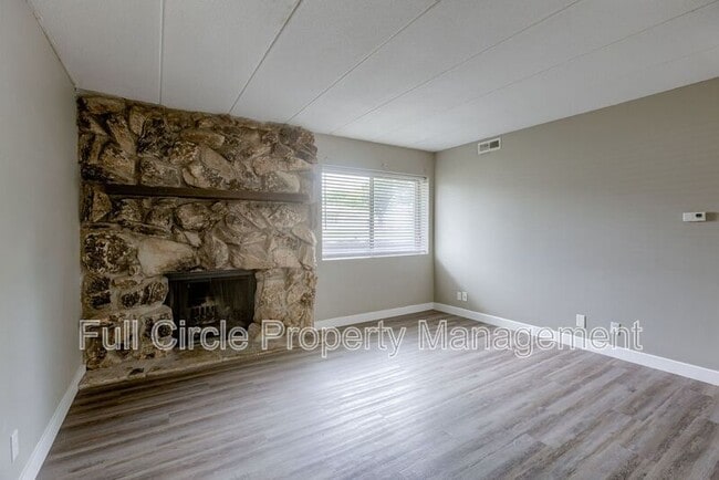 Building Photo - 1640 N 56th St