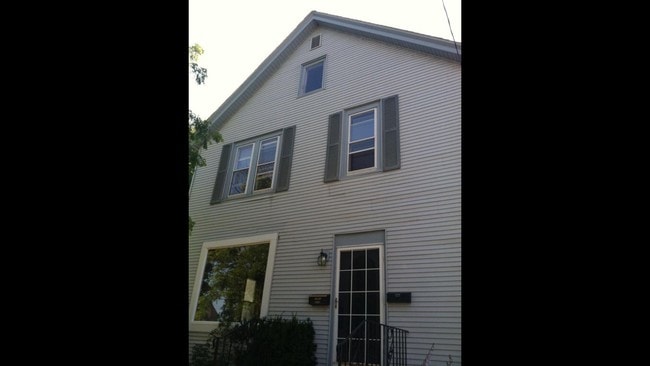 Primary Photo - 4510 5th Ave