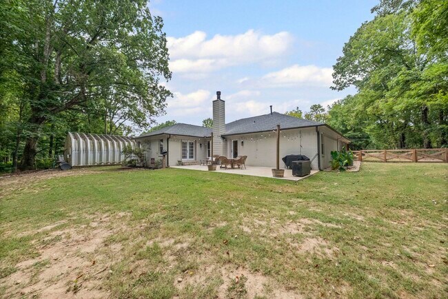 Building Photo - 370 Talley Rd