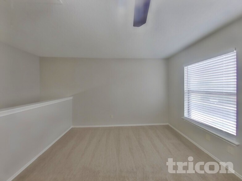 Building Photo - 6007 Ferrysage Dr