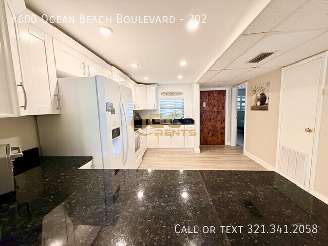 Building Photo - 4600 Ocean Beach Blvd