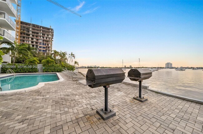 Building Photo - 7928 West Dr