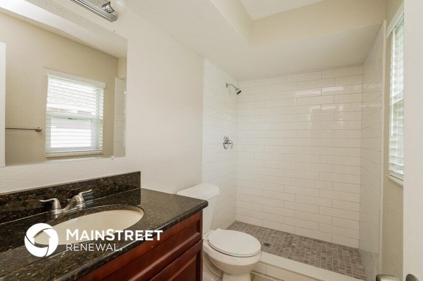 Building Photo - 441 Spike Ct