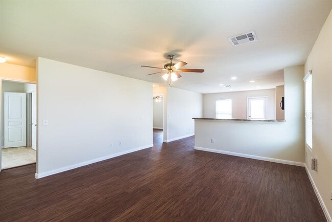 Building Photo - 806 Coffee Mill Creek Ln