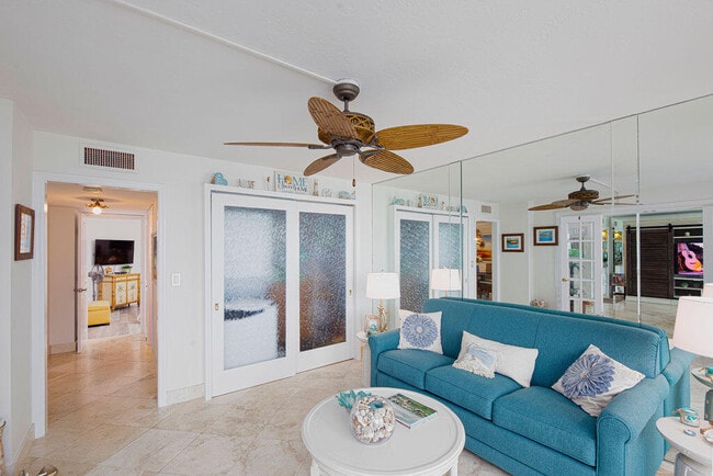 Building Photo - 9500 S Ocean Dr