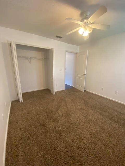 Building Photo - 12781 Ellis Island Dr