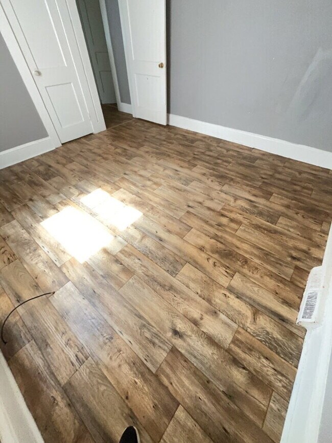 Building Photo - "Charming 3-Bedroom Haven with 2 Full Baths in the Heart of Belton!"