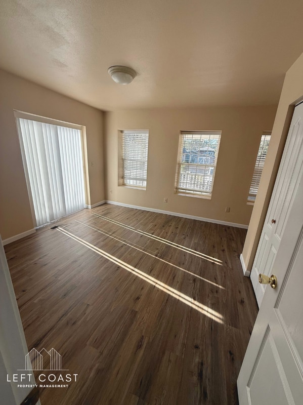 Building Photo - 6314 SW Harbor Ave